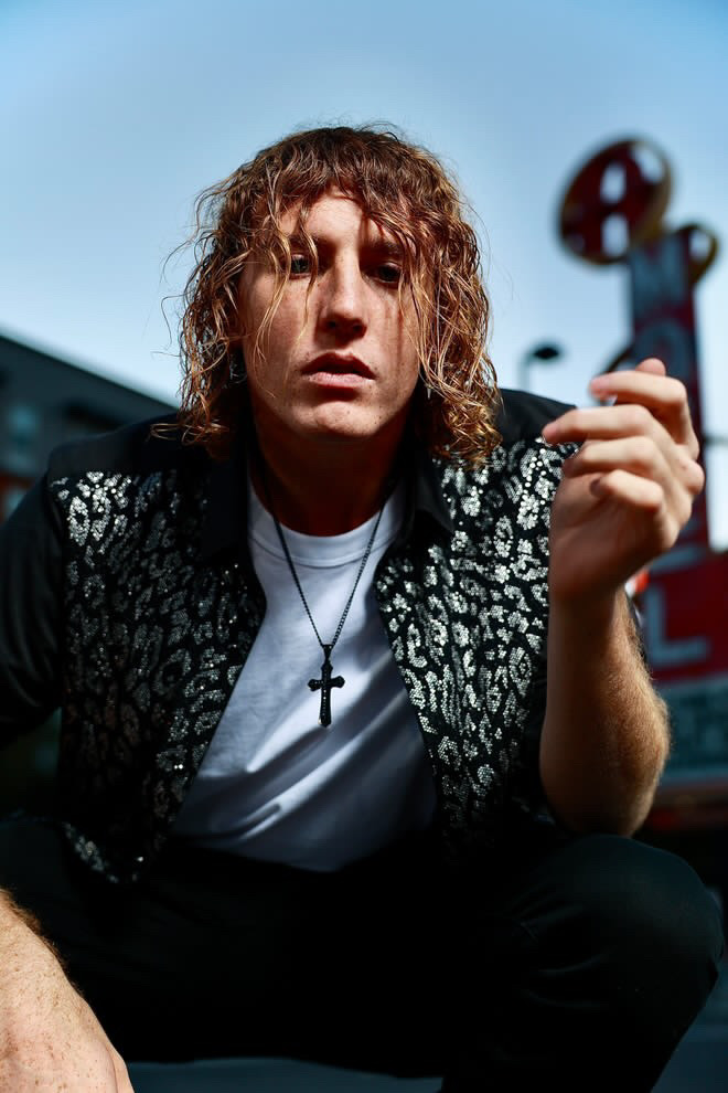 Sky Paris - Portrait